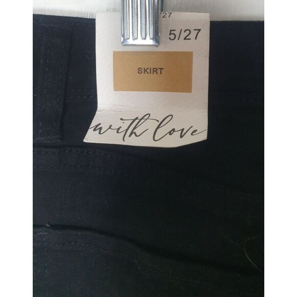 YMI Juniors Mini Skirt Sz 5 Black Stretchy Distressed Denim Y2K Grunge Edgy New - Picture 6 of 7